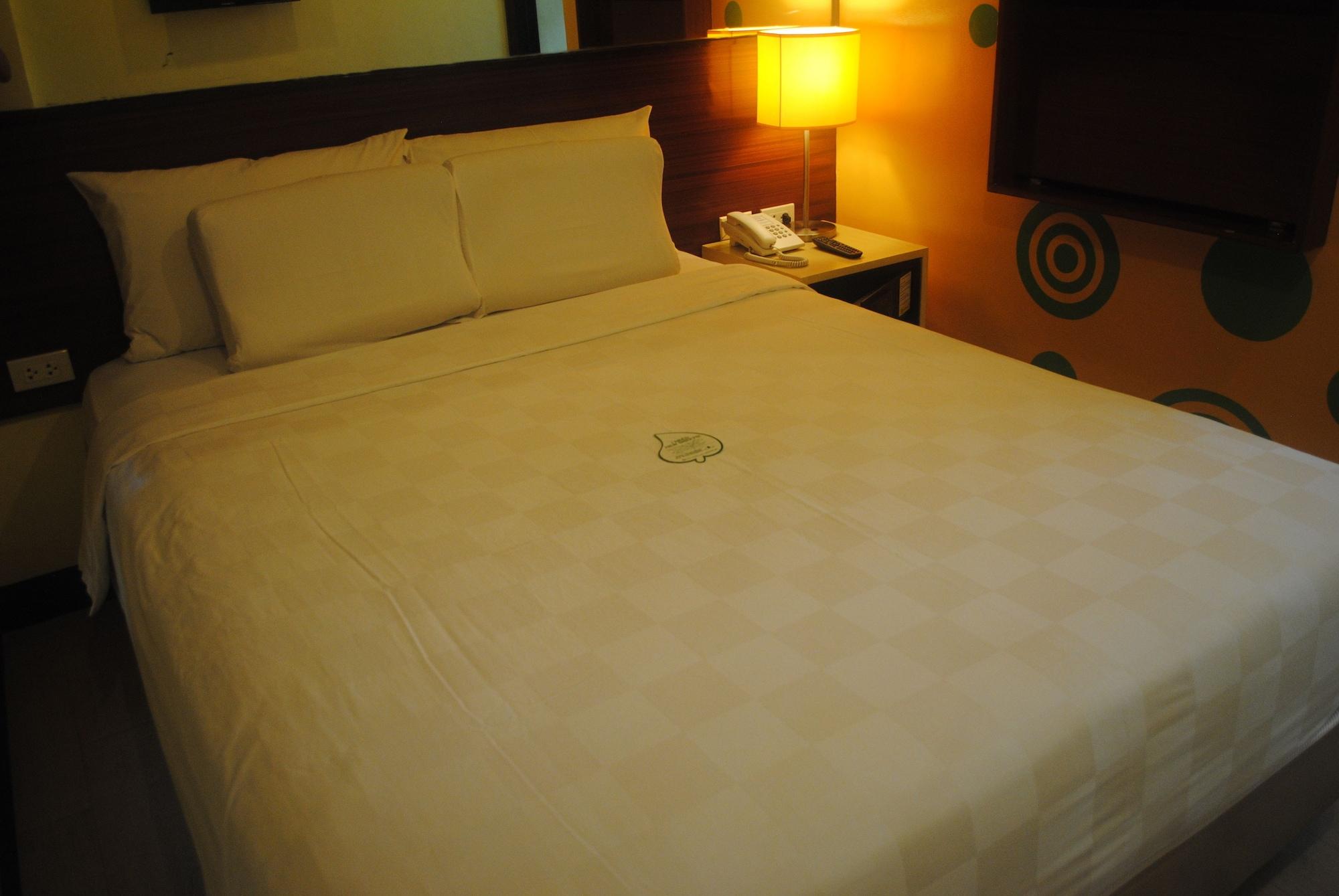 Go Hotels Τακλομπάν Εξωτερικό φωτογραφία