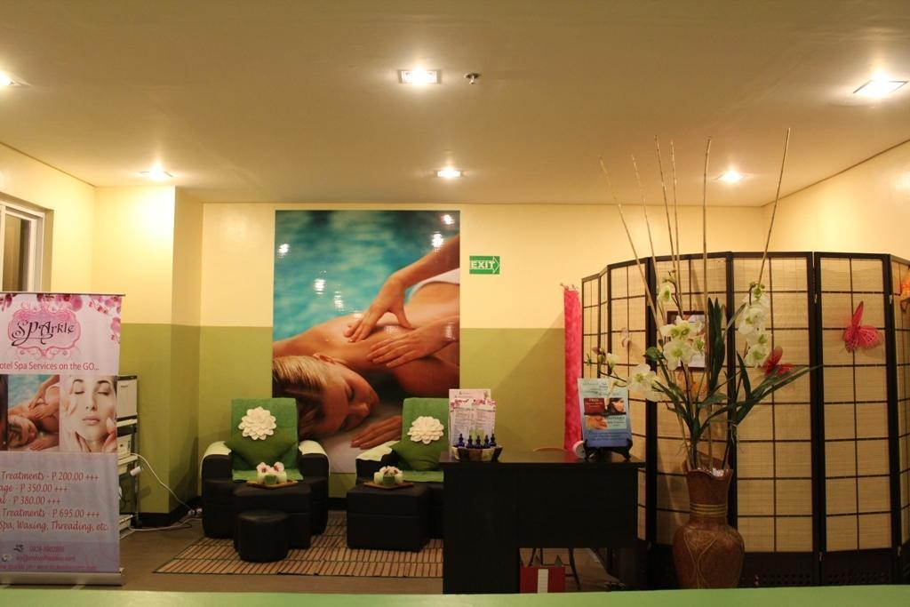 Go Hotels Τακλομπάν Εξωτερικό φωτογραφία