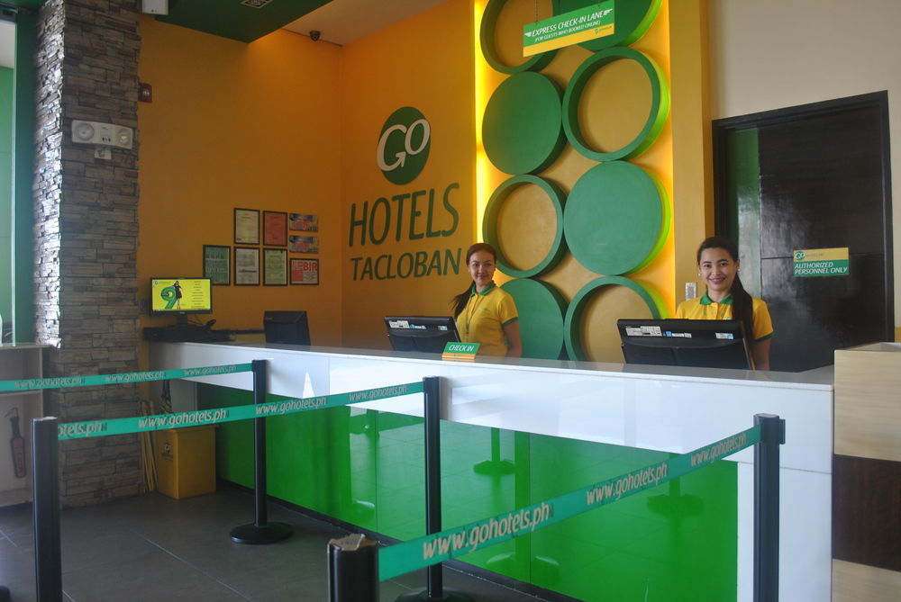 Go Hotels Τακλομπάν Εξωτερικό φωτογραφία